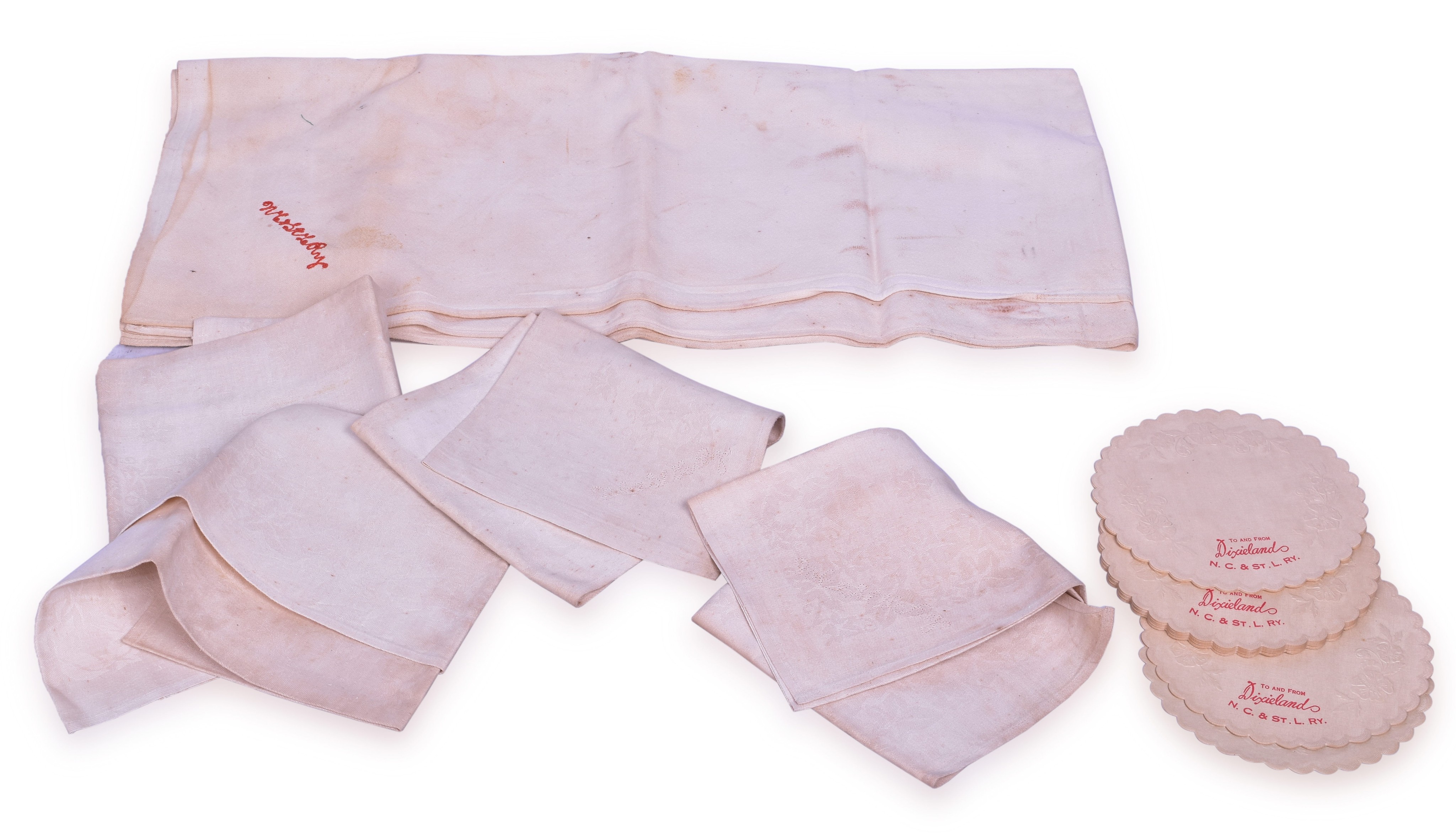 137 - Nashville Chattanooga & St. Louis Railway Dining Car Linens and Doilys thumbnail