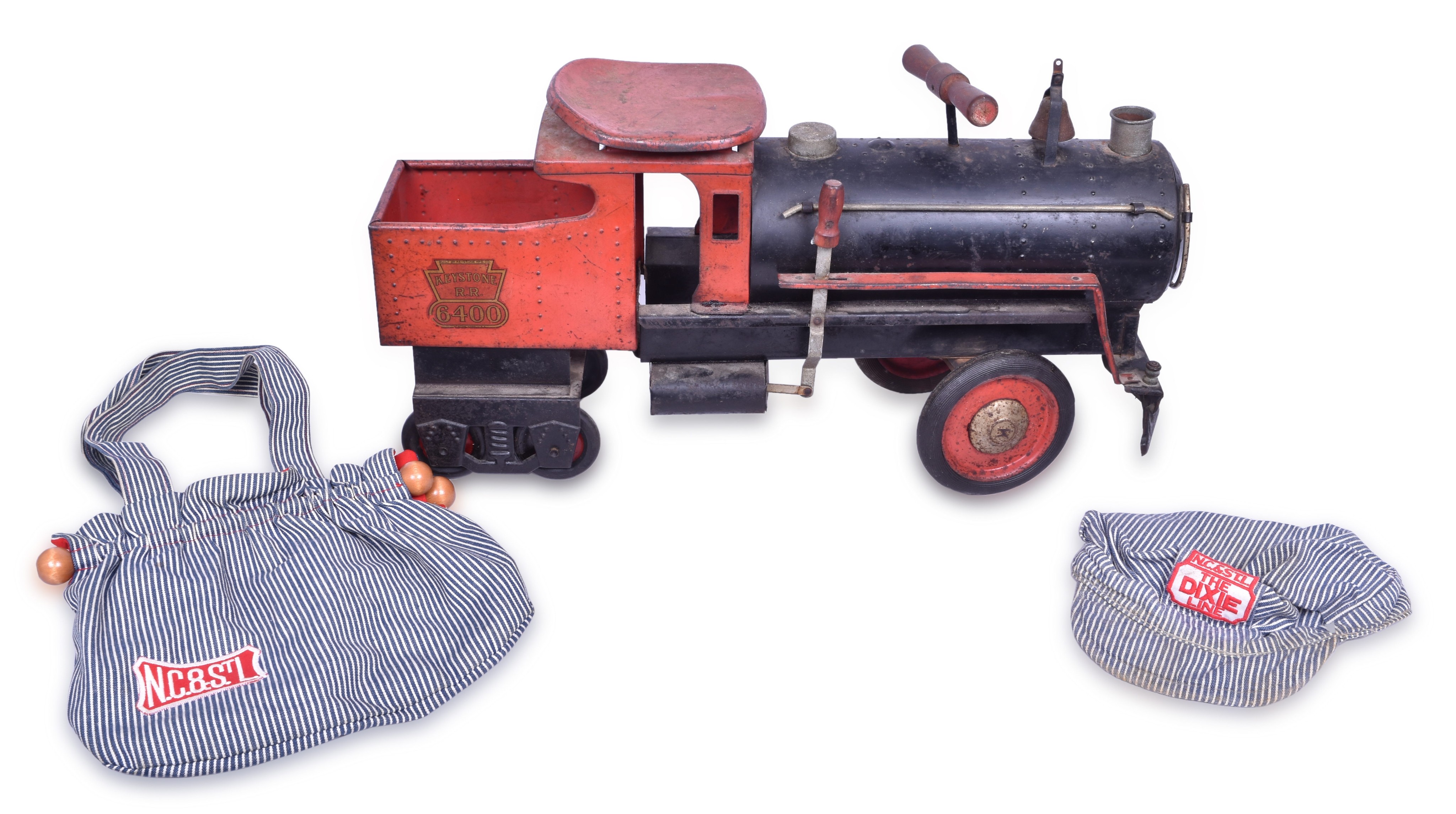 151 - Keystone 6400 Pressed Steel Ride on Locomotive and NC&STL Bag and Engineer Cap thumbnail
