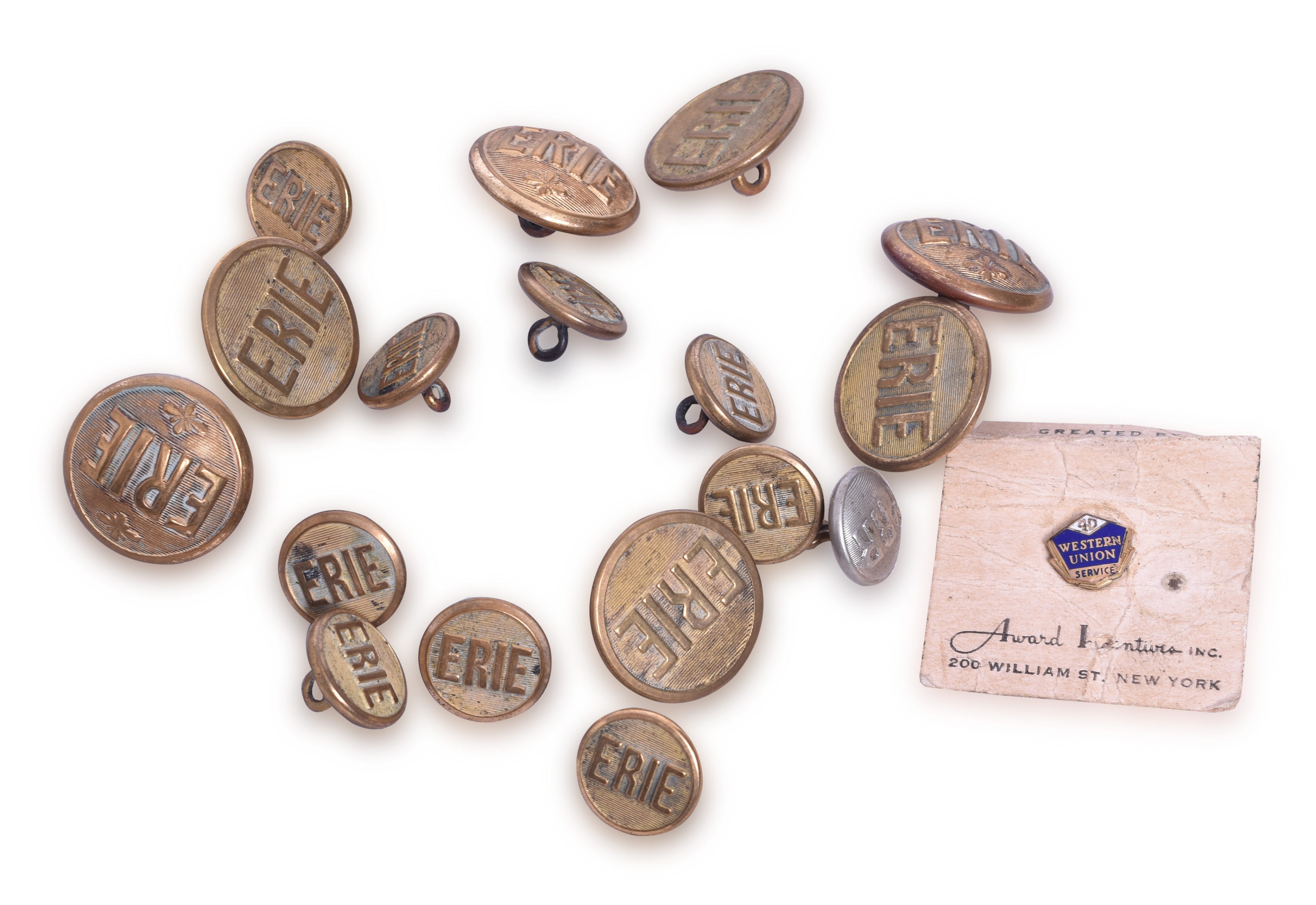 475 - Erie Railroad Uniform Button Group and Western Union 40 Year Service Pin thumbnail