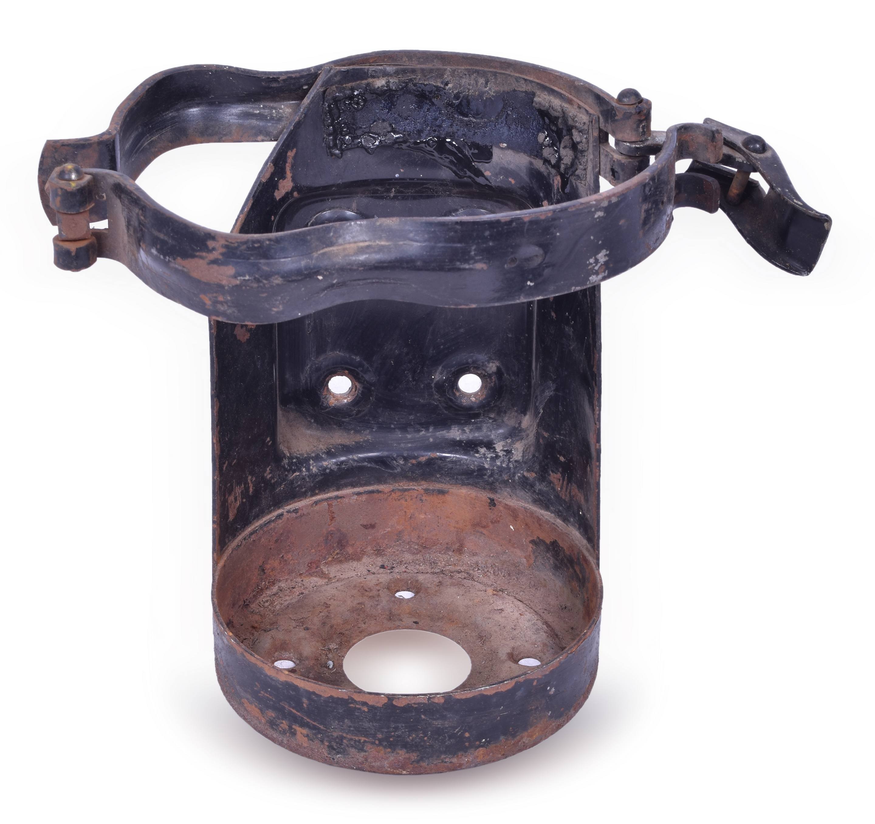 1009 - Railroad Wall Mounted Marker Lamp Holder thumbnail