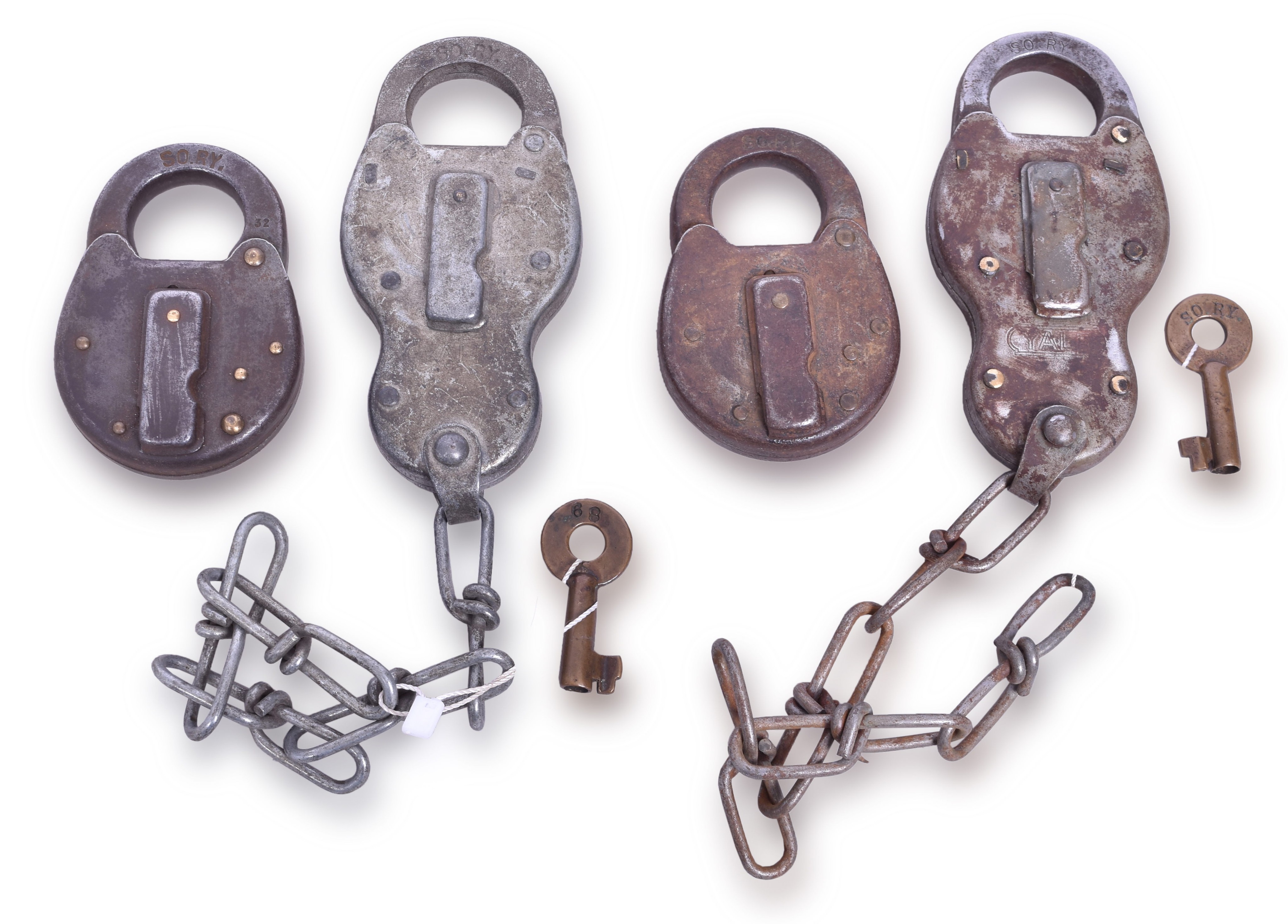 1185 - Four Southern Railway Yale Locks thumbnail