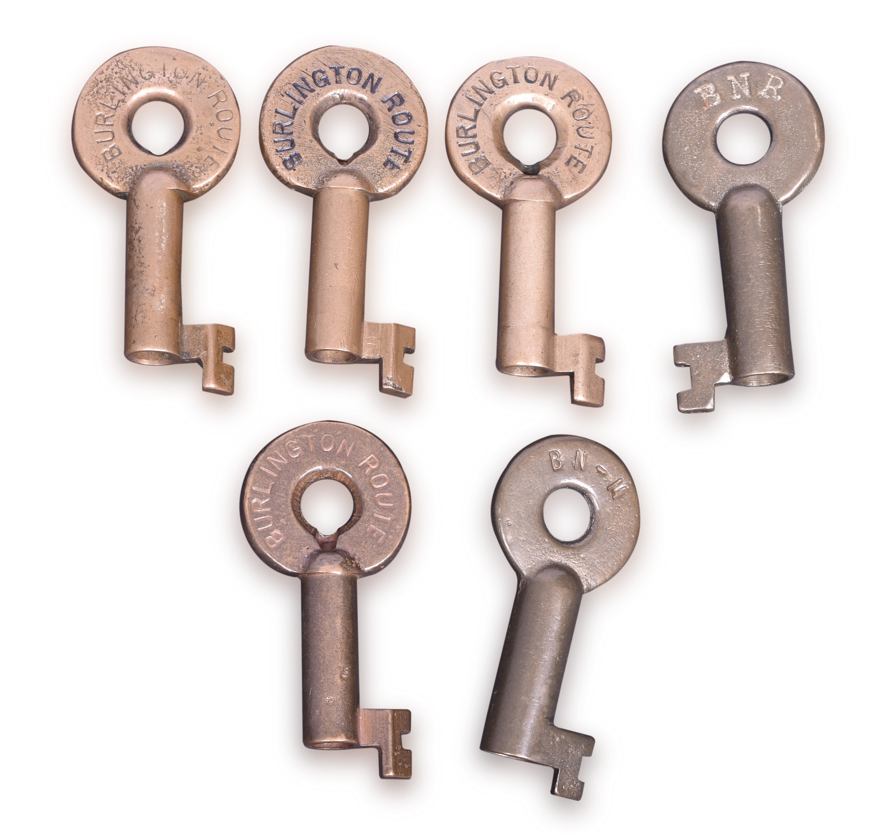 1255 - Six Burlington / CB&Q and Burlington Northern Railroad Brass Keys thumbnail