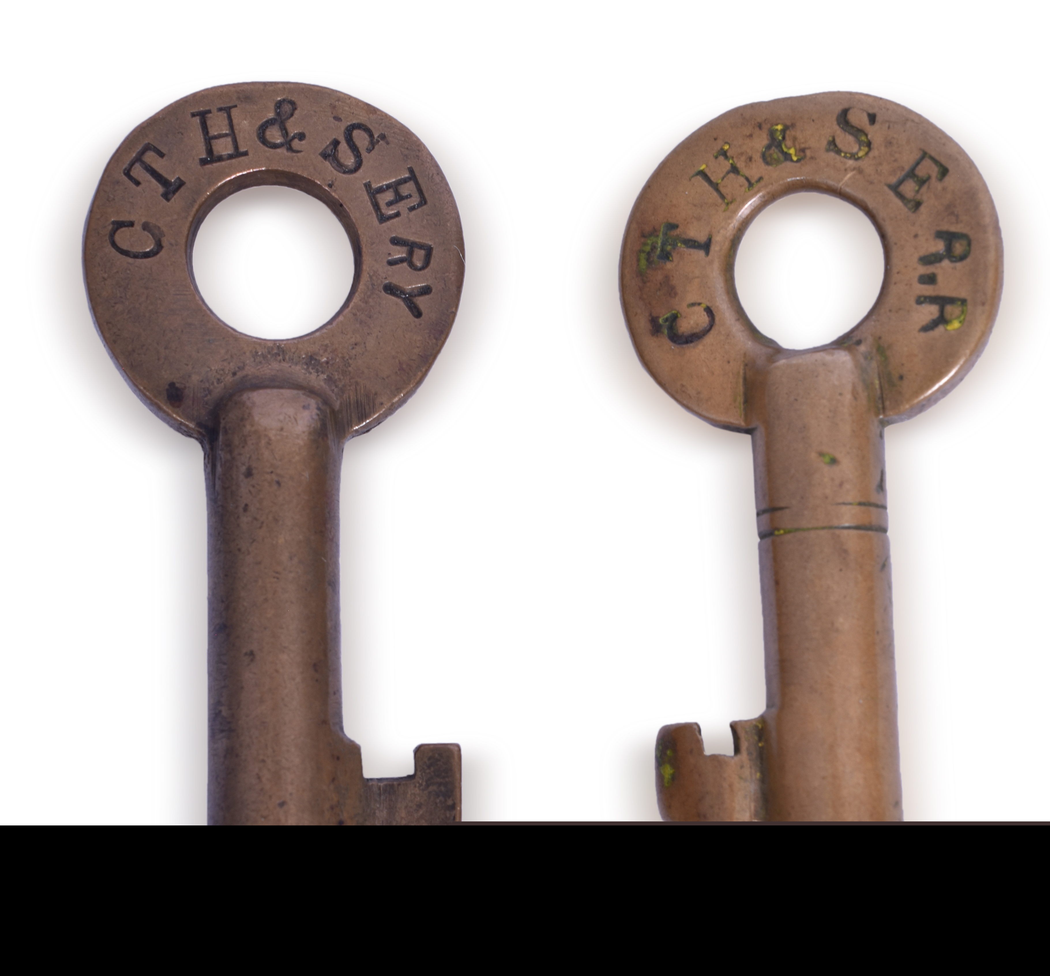 1460 - Pair of Chicago, Terre Haute and Southeastern Railroad Brass Keys thumbnail