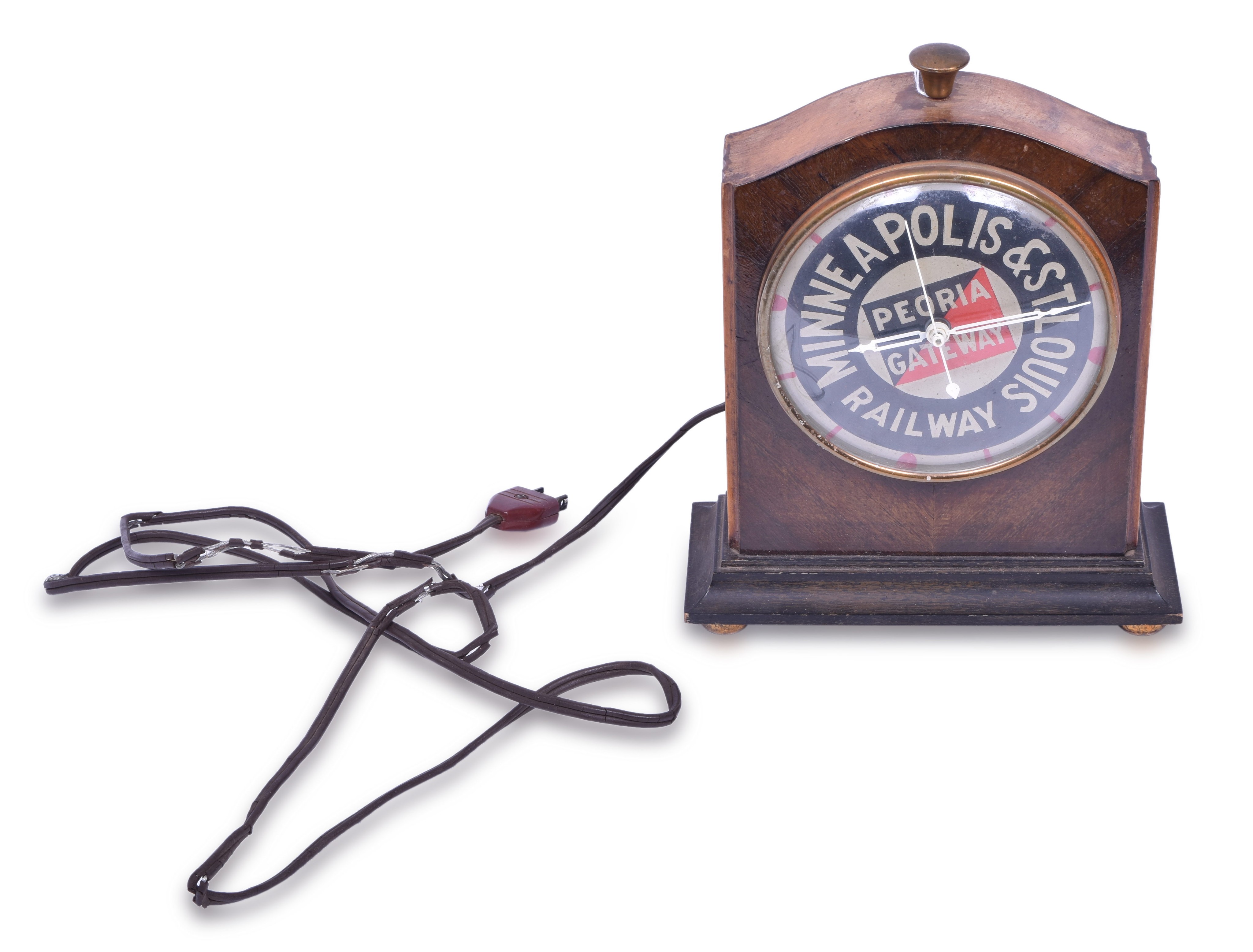 1487 - Minneapolis & St. Louis Railway Electric Hammond Desk Clock thumbnail