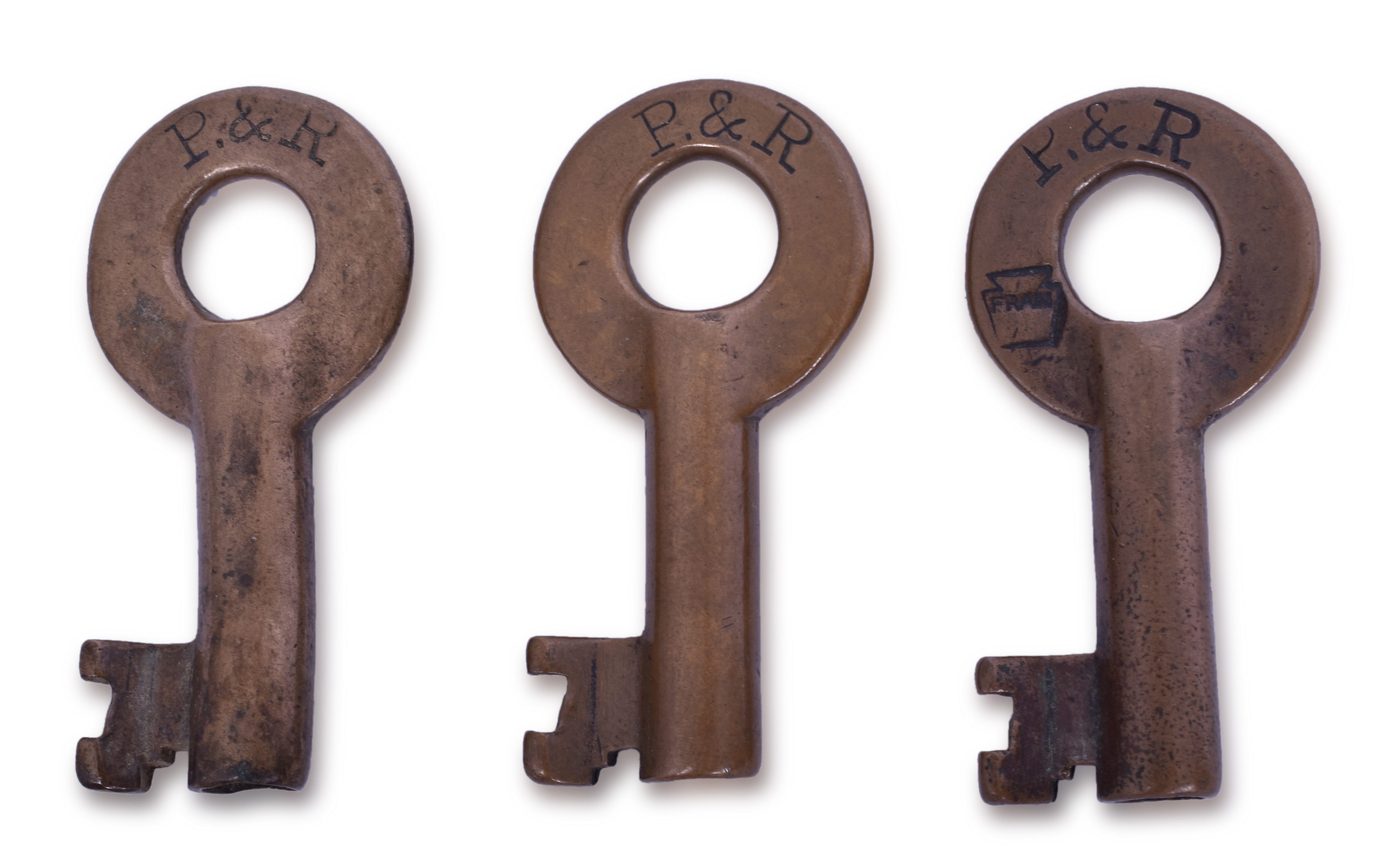 1500 - Group of Three Philadelphia & Reading Railroad Fraim Brass Keys thumbnail