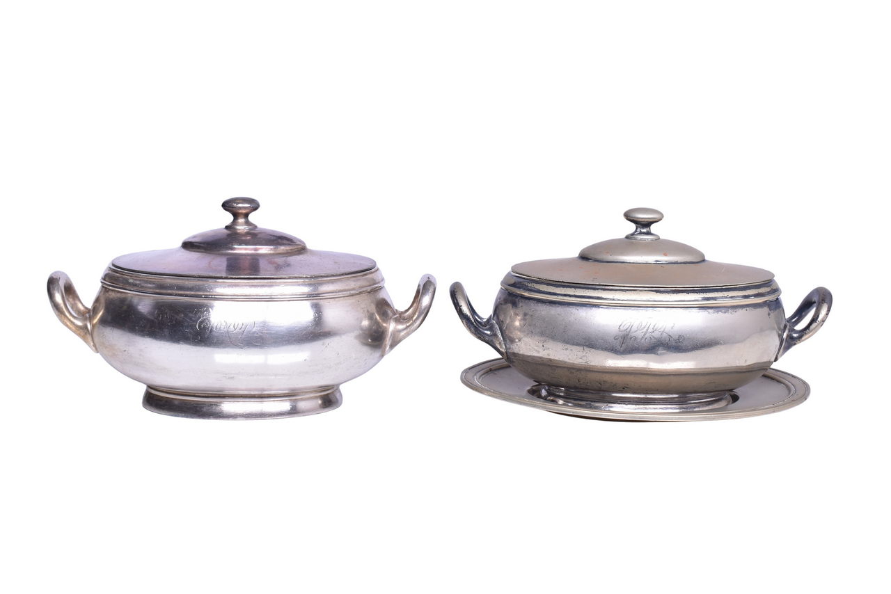 1505 - Pair of Pennsylvania Railroad Tureens w/ Lids and Under Liner Tray thumbnail