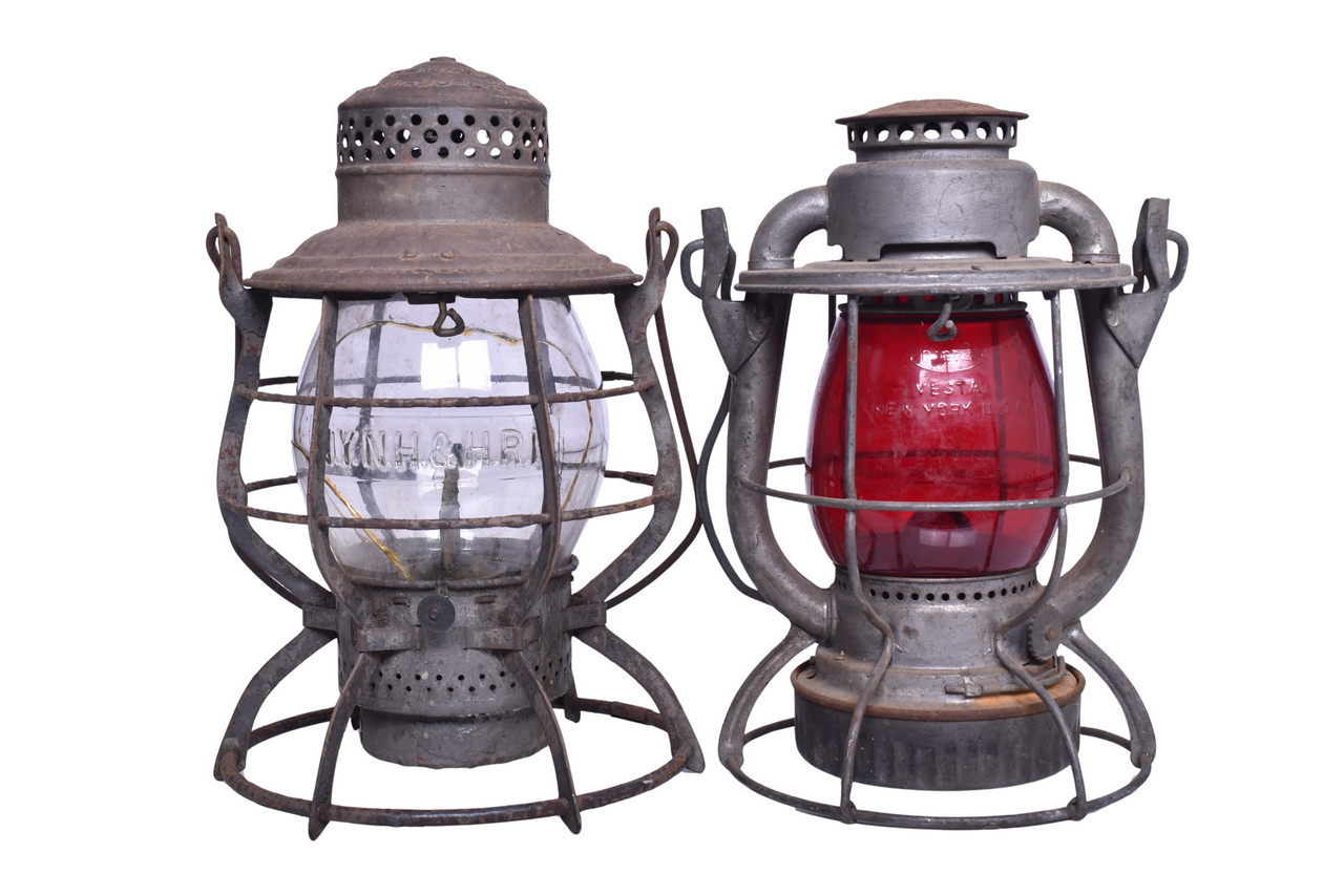 1536 - Pair of New York, New Haven & Hartford Railroad Lanterns - Adams & Westlake and Dietz thumbnail