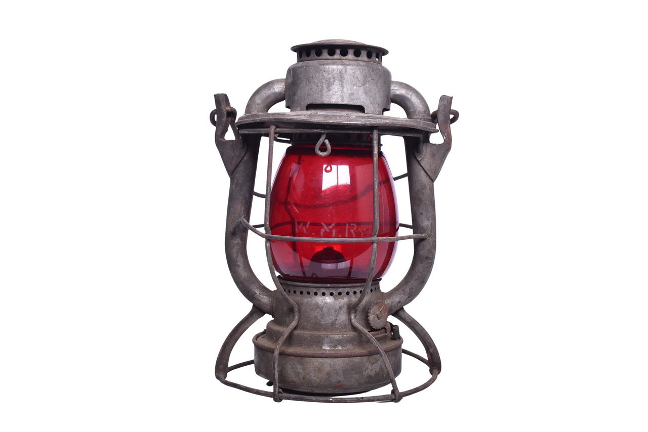 1544 - Dietz Vesta Western Maryland Railway Railroad Lantern with Red Etched Globe thumbnail