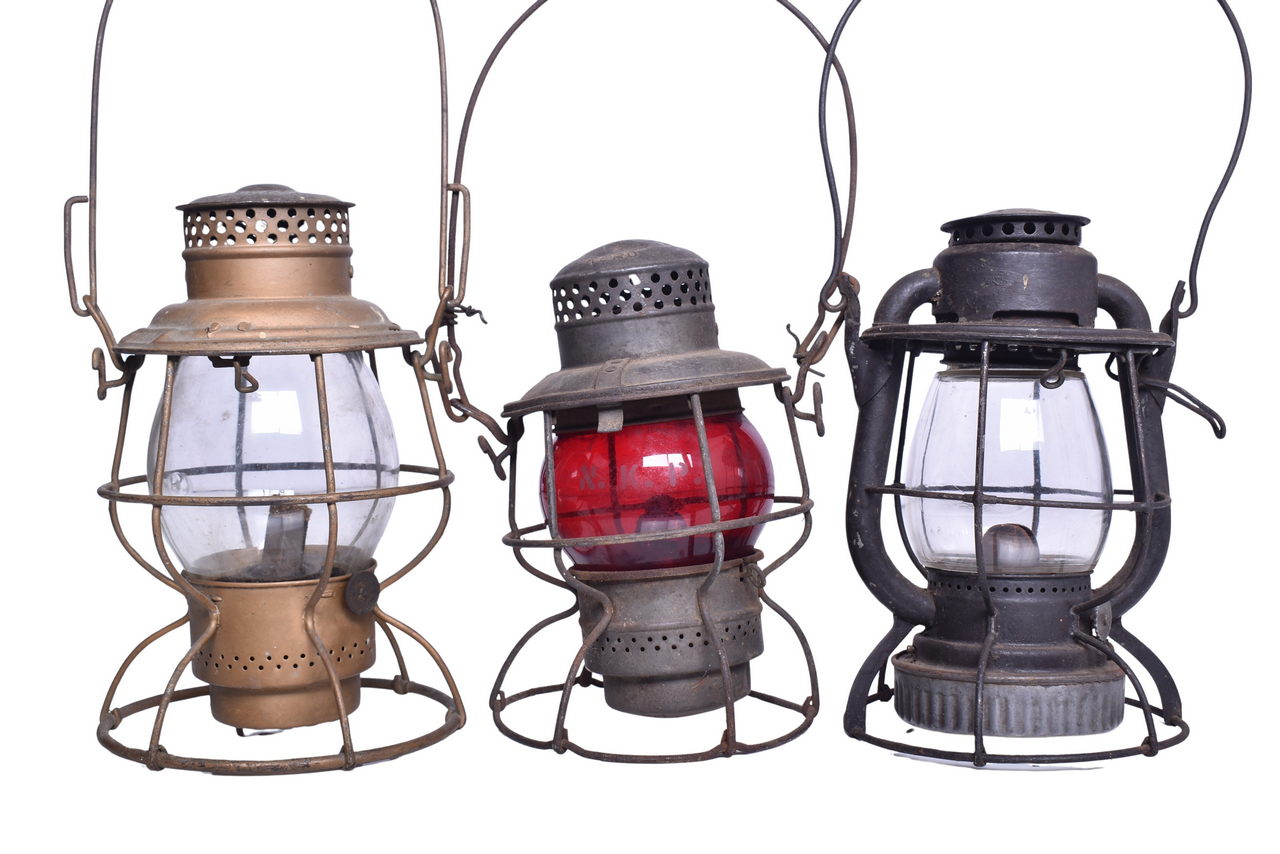 1554 - Trio of Midwest Railroad Lanterns - Nickel Plate Road, Big Four, Chicago Milwaukee and St. Paul thumbnail
