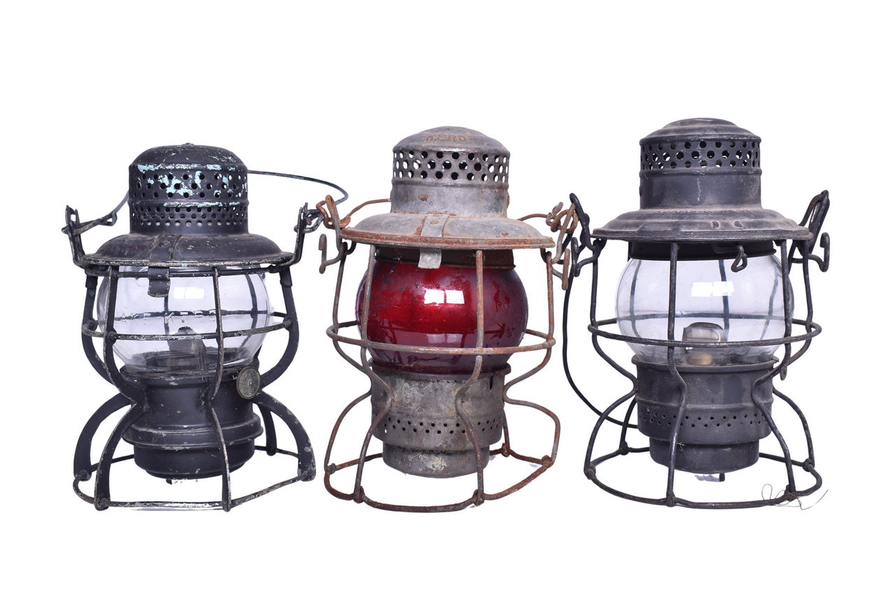 1658 - Trio of East Coast Railroad Lanterns - Pennsylvania, Erie, and Rock Island thumbnail