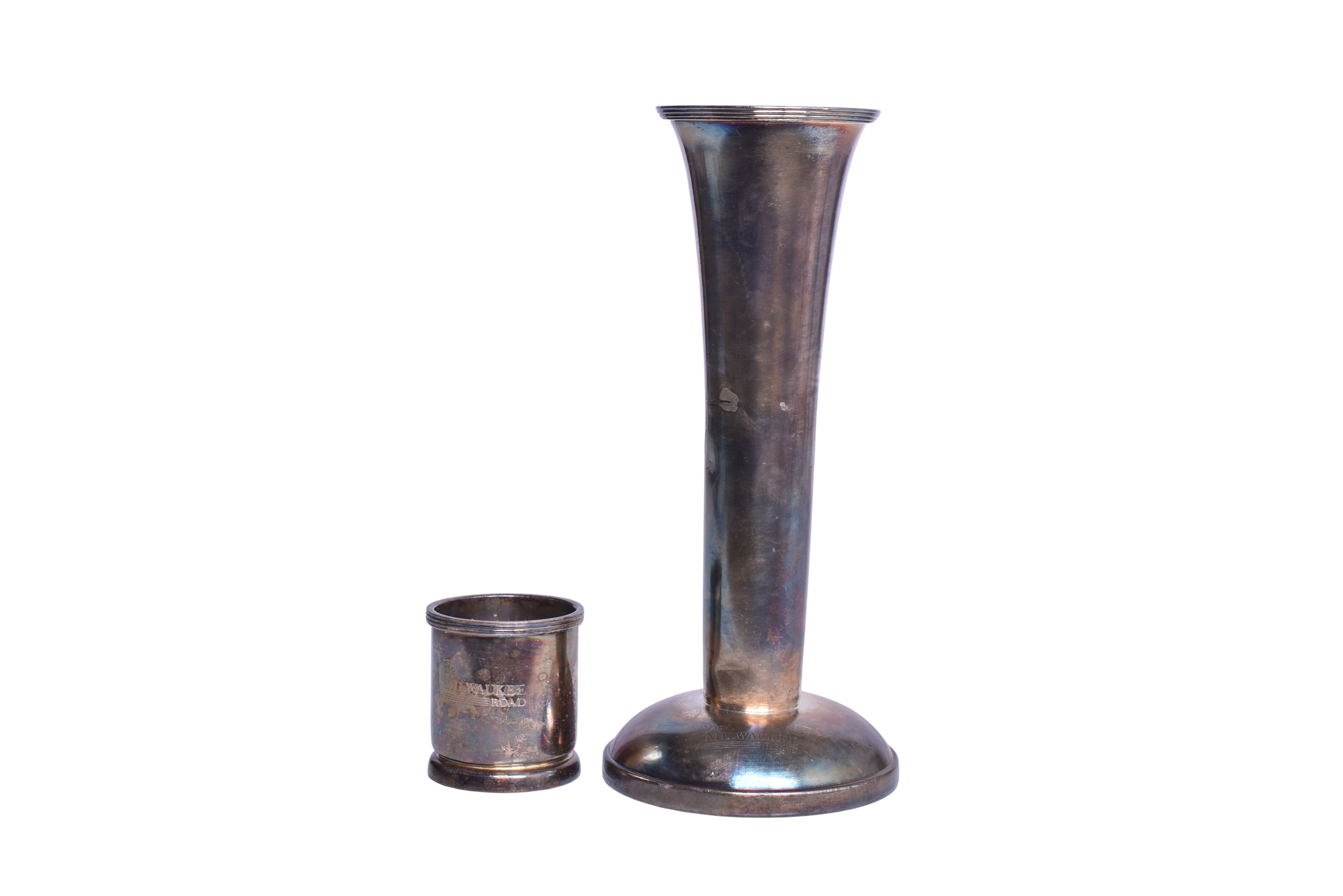 1767 - Milwaukee Road International Silver Flower Vase and Condiment Pot thumbnail