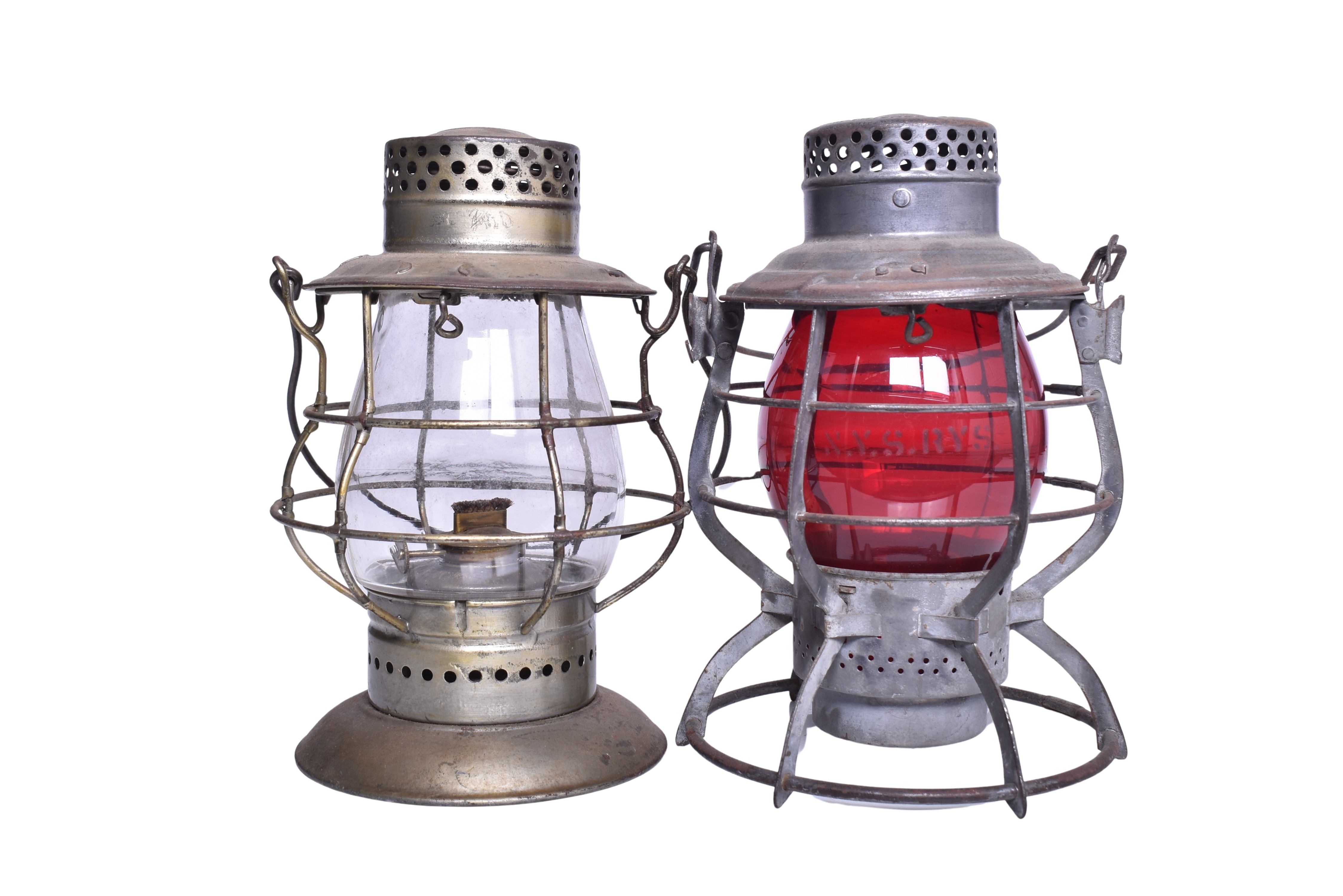 1790 - Pair of East Coast Lanterns - Eastern Shore Railroad and New York State Railway thumbnail