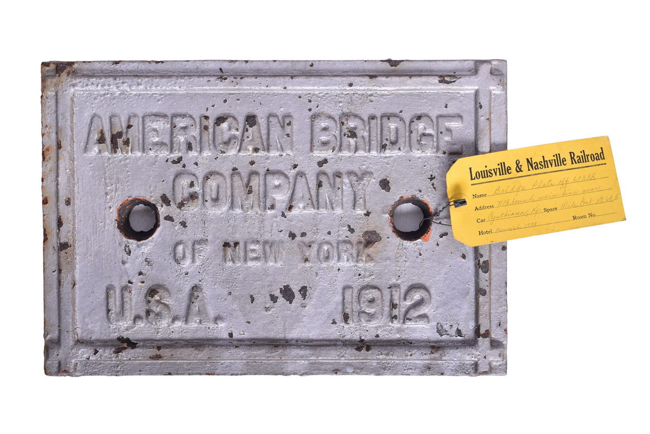 1941 - Louisville and Nashville Railroad Cast Iron American Bridge Company Builder?s Plate thumbnail