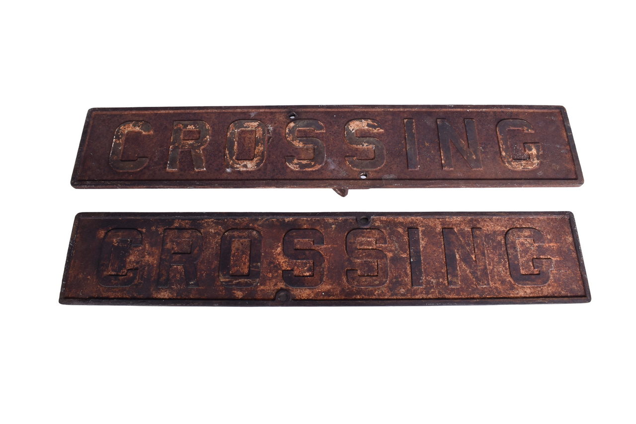 2063 - Unrestored Cast Iron Railroad Crossing Crossbuck Pair thumbnail
