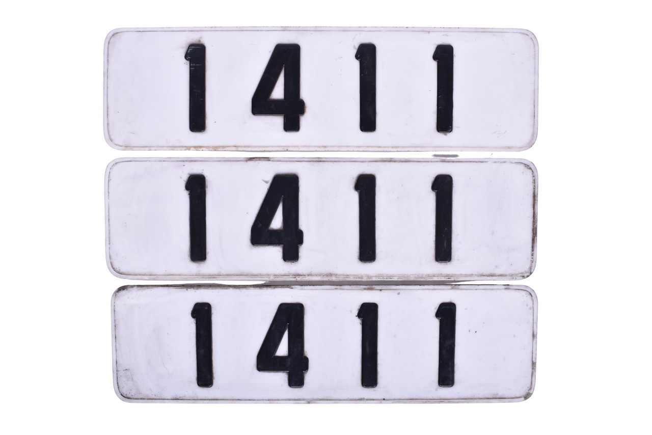 2131 - Set of Three Louisville and Nashville Railroad C628 #1411 Locomotive Number Boards thumbnail