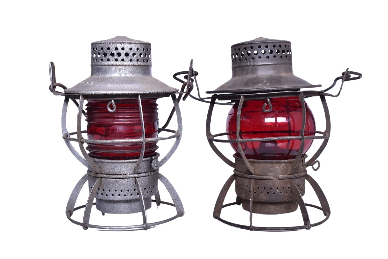 3012 - Pair of East Coast Railroad Lanterns - New Jersey Central and Maine Central thumbnail