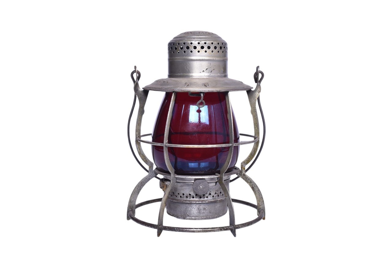 3028 - Dietz Steel Clad United Railways Railroad Lantern thumbnail