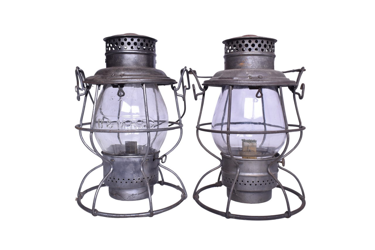 3068 - Pair of Adlake Reliable Railroad Lanterns - New York State Railways and Boston & Maine thumbnail