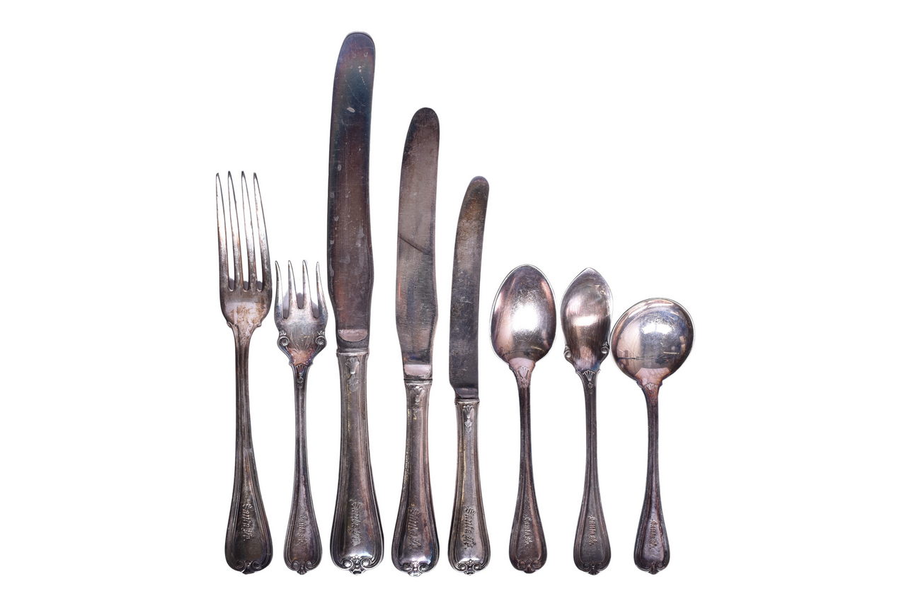 3075 - Eight Pieces of Santa Fe Railroad Priscilla Silver Flatware - Dessert Fork, Grapefruit Spoon, Knives, Etc. thumbnail
