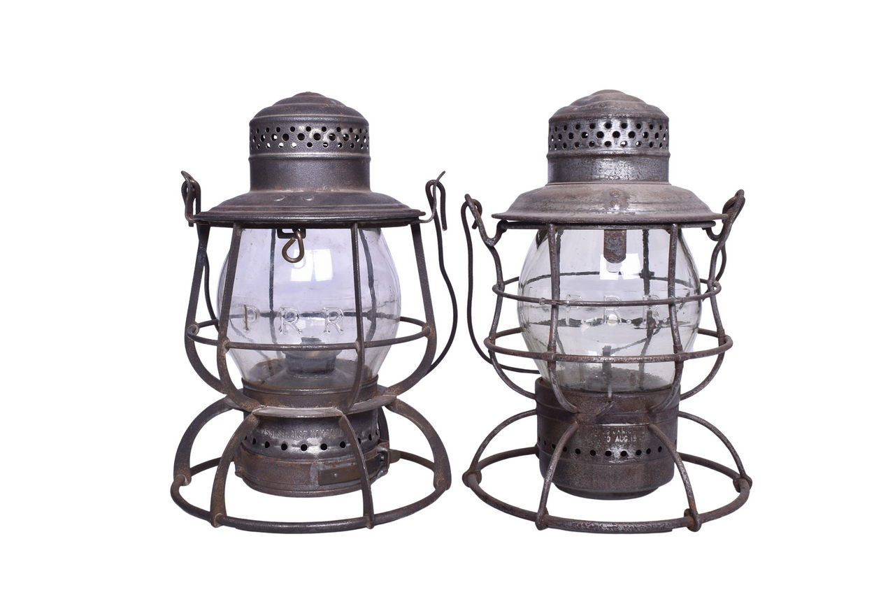 3104 - Pair of Armspear Pennsylvania Railroad Lanterns with Clear Cast Globes thumbnail