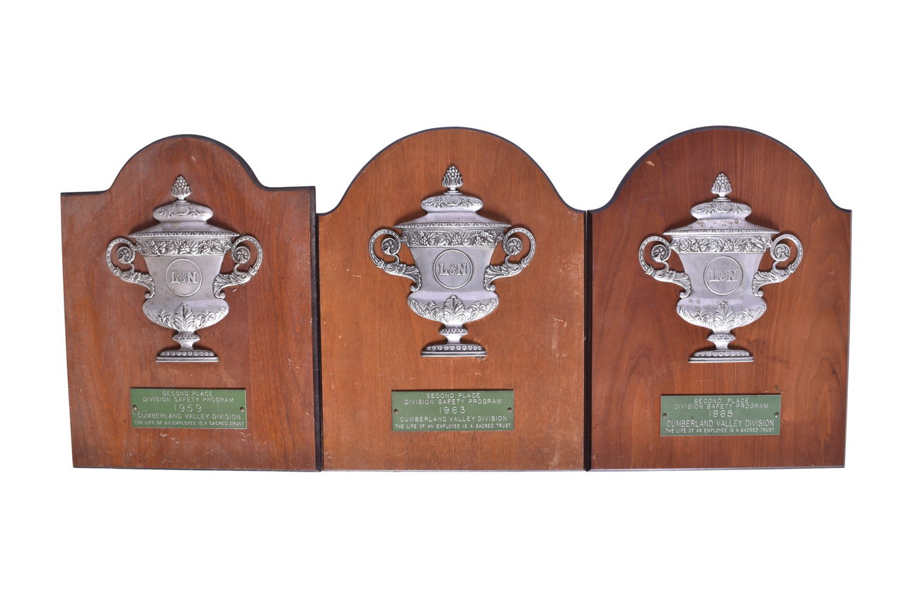 3059 - Three Louisville and Nashville Second Place Safety Awards - Cumberland Valley Division thumbnail