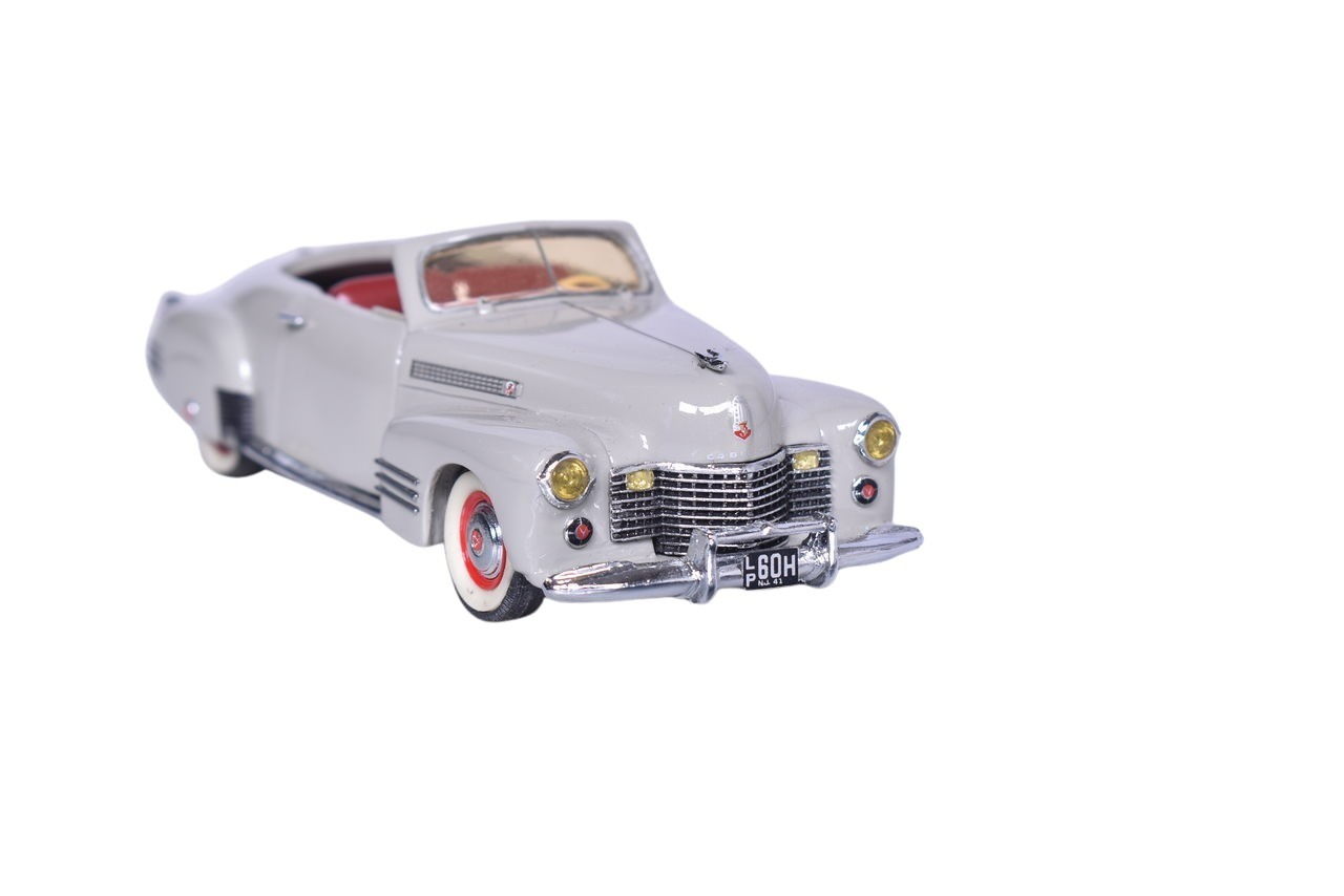 54 - Victory Models 1941 Cadillac Series 62 thumbnail