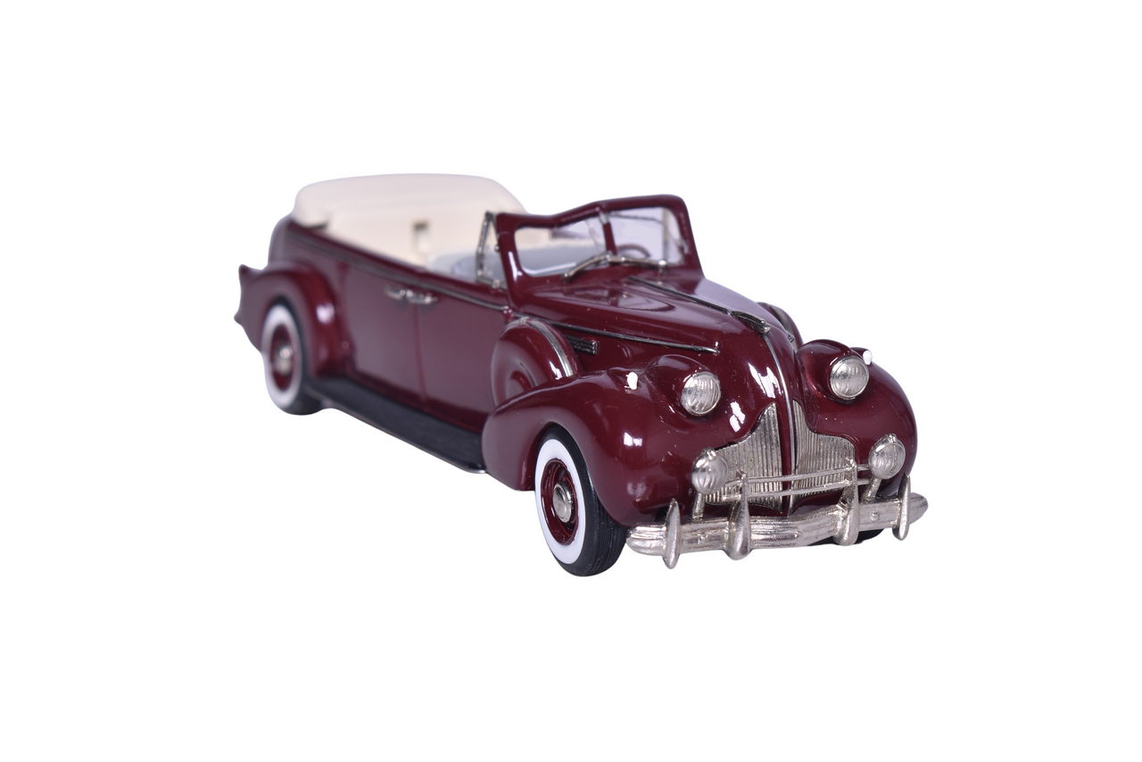 72 - Mini Auto Emporium / M.A.E. 1939 McLaughlin - Buick Royal Tour Car thumbnail