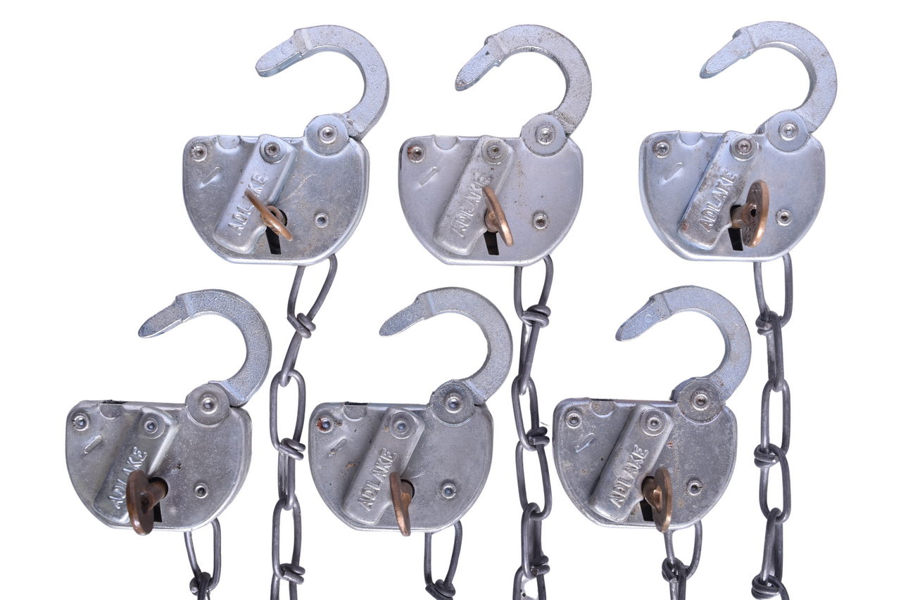 3112 - Six New Old Stock Louisville and Nashville Railroad Adlake Locks with Keys thumbnail