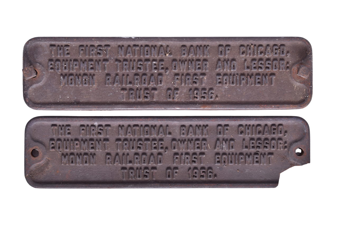 3114 - Pair of 1956 Monon Railroad Cast Iron Trust Plates thumbnail