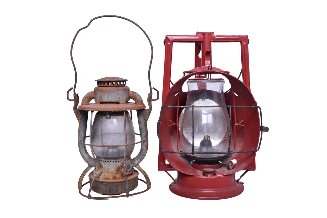 3121 - New York Central Inspection Lamp and Dietz Vesta Lantern thumbnail