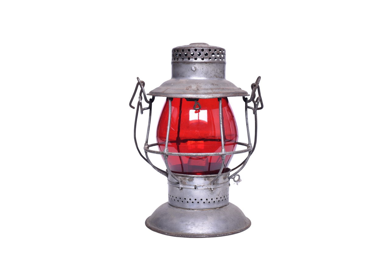 3144 - Adlake Reliable Cleveland, Cincinnati, Chicago and St. Louis Railway Bell Bottom Railroad Lantern thumbnail