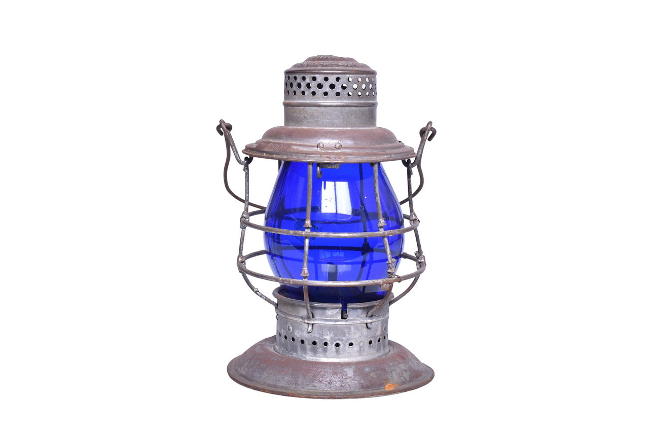 3146 - Adams & Westlake Rutland Railroad Bell Bottom Lantern thumbnail