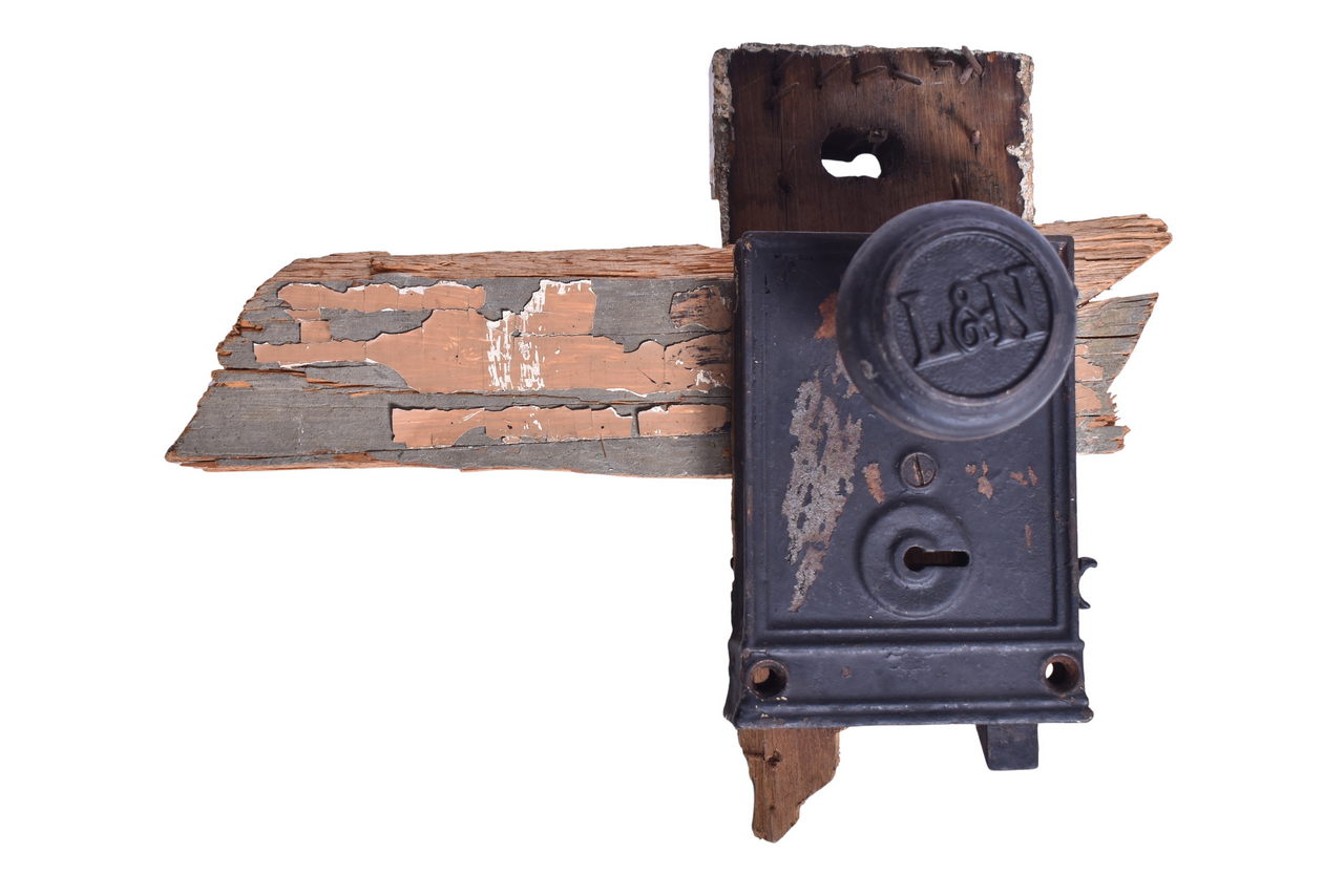 3157 - Louisville and Nashville Railroad Original Door Lock Set thumbnail