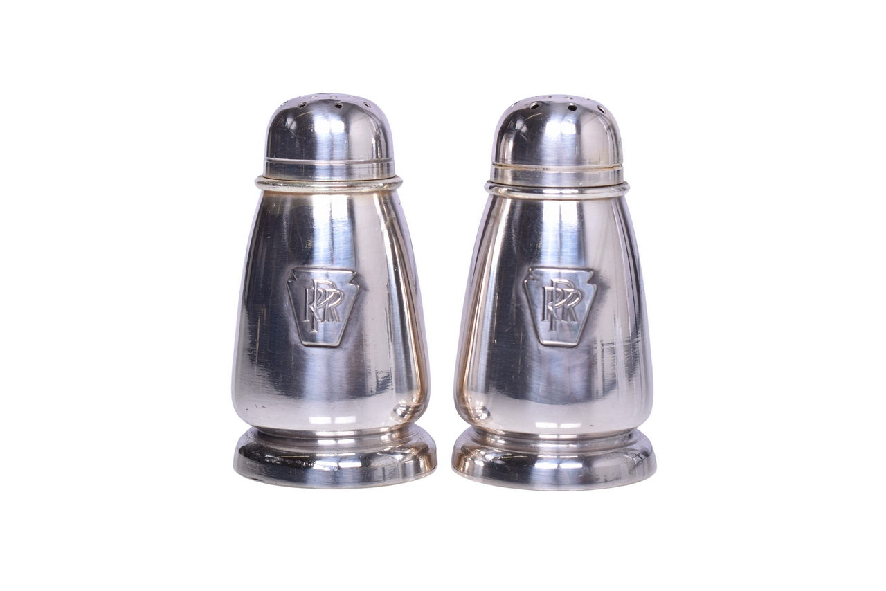 3171 - Pair of Pennsylvania Railroad Salt and Pepper Shakers thumbnail
