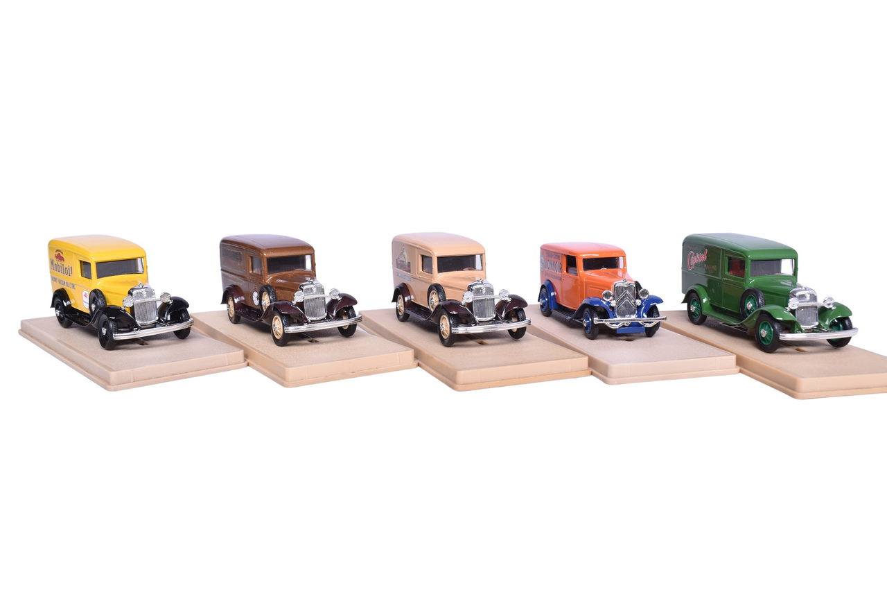 112 - Five Eligor 1930s Car Models - 1932 Ford Panel and Citroen 500 KGS thumbnail