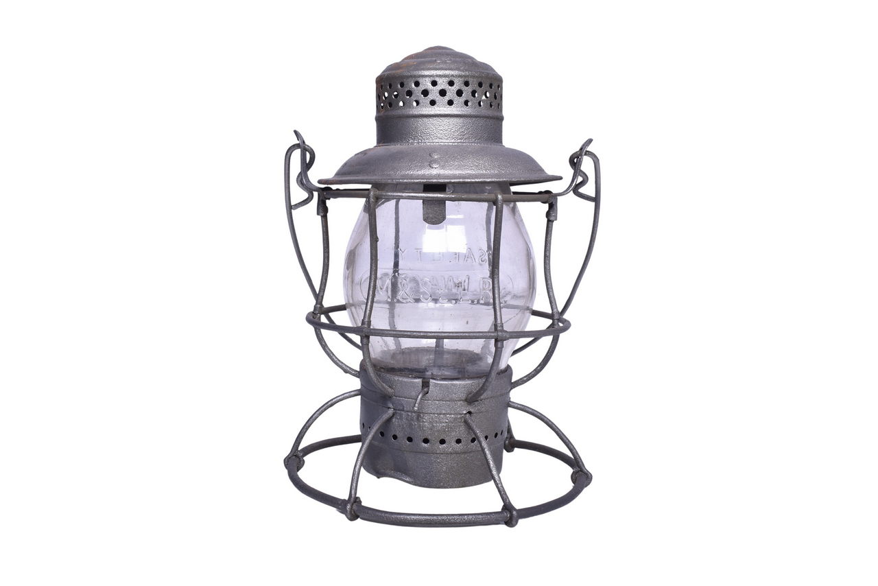 3192 - Armspear Minneapolis and St. Louis Railroad Lantern w/ Clear Cast Globe thumbnail
