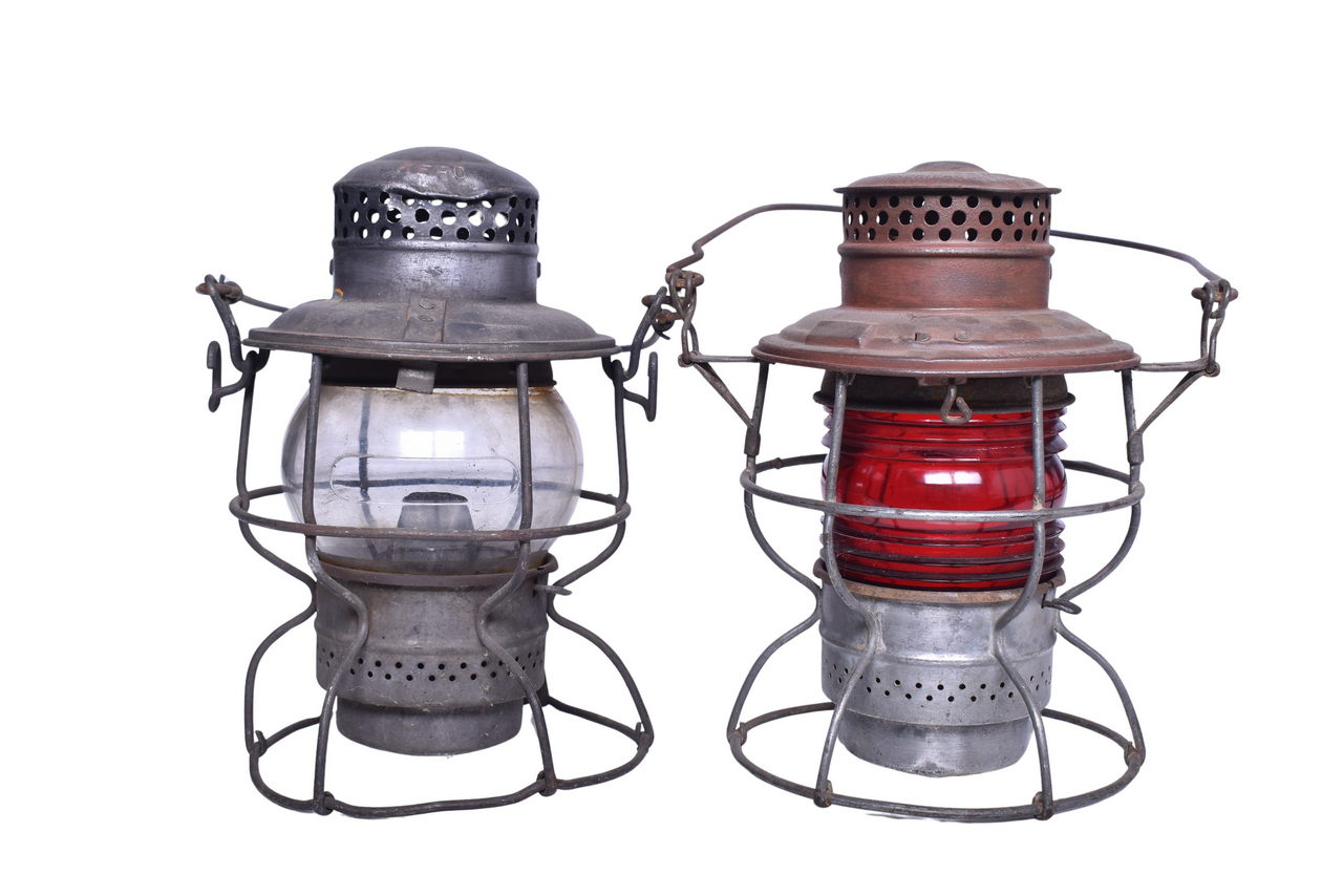 3250 - Pair of Ohio Railroad Lanterns - Akron, Canton & Youngstown and Newburgh & South Shore thumbnail