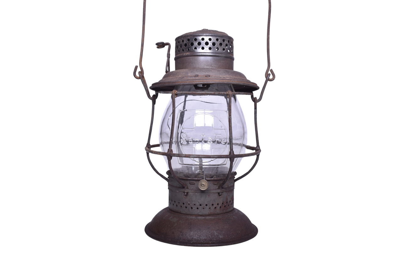 3396 - Adams & Westlake Santa Fe Bell Bottom Lantern with Clear Cast Globe thumbnail