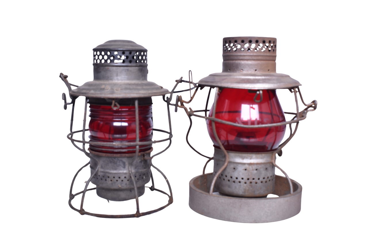 3264 - Pair of East Coast Lanterns - Weighted Base New York Central and Maine Central thumbnail