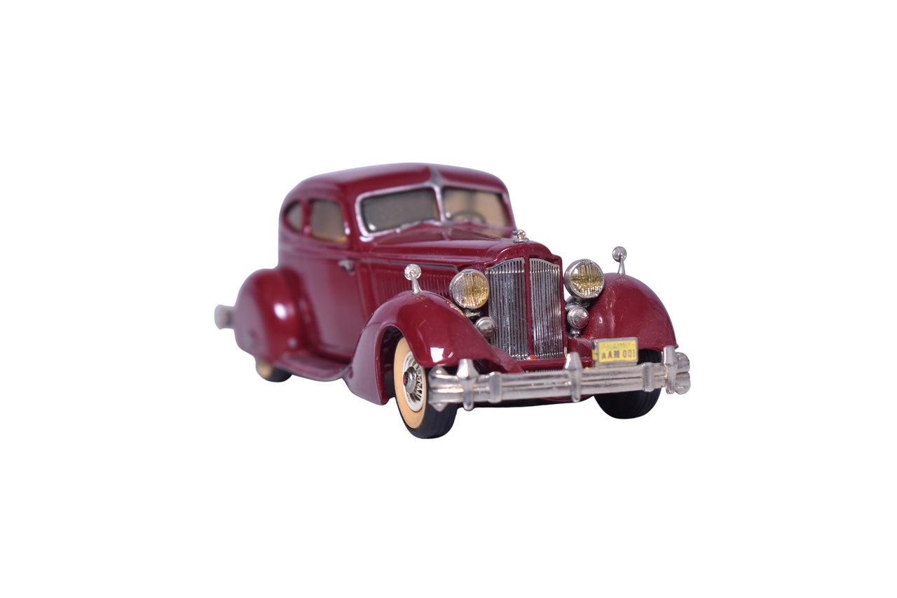 119 - American Automobile Mninatures 1934 Packard V-12 Model 1106 thumbnail