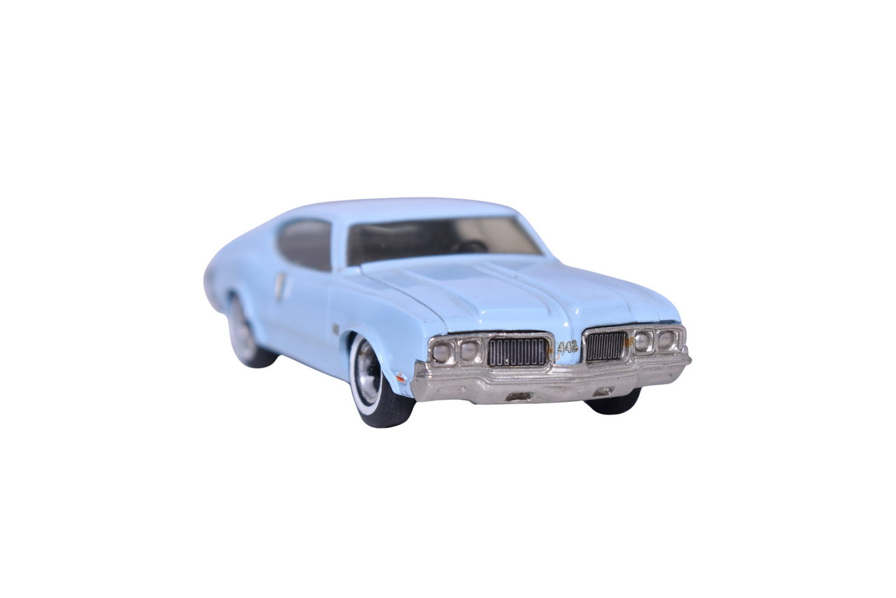 132 - TFC or Toys For Collectors Oldsmobile 4-4-2 thumbnail
