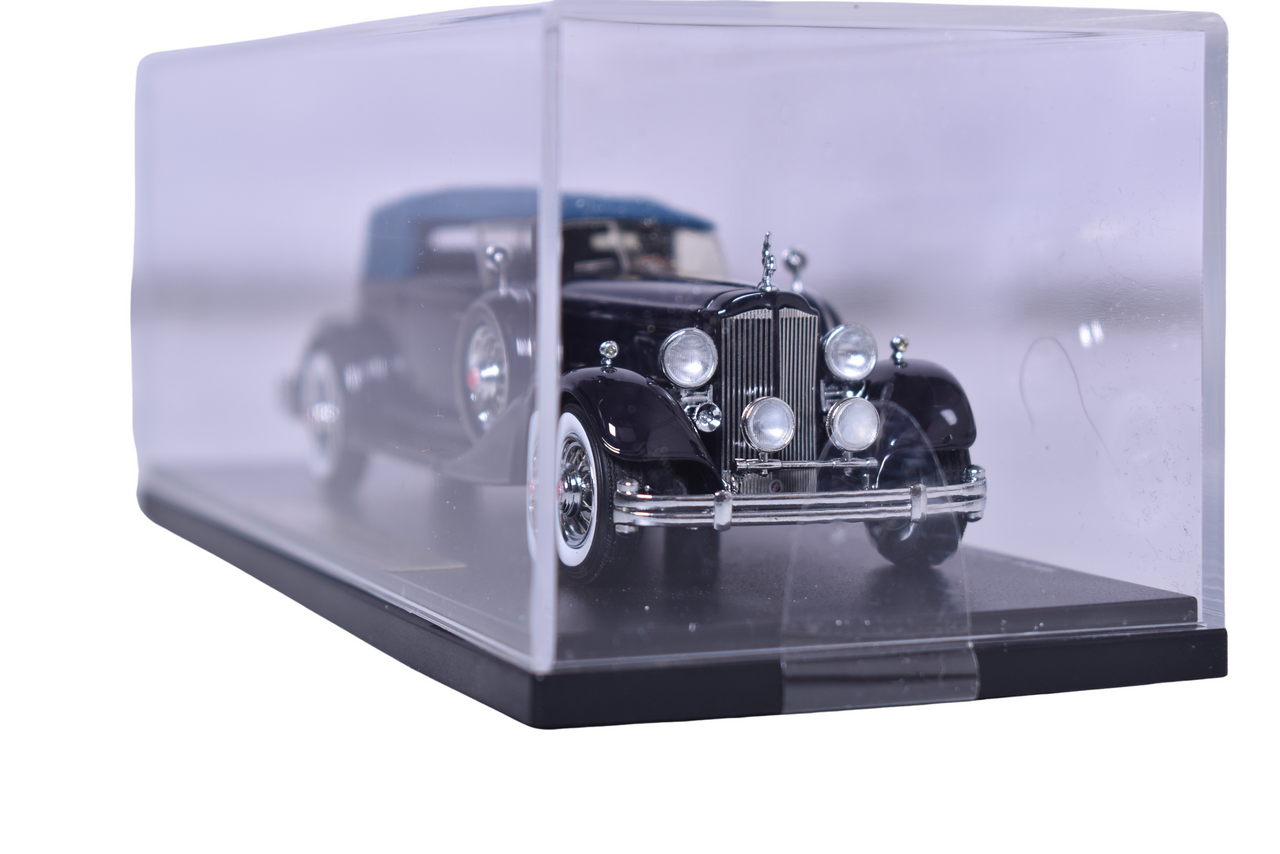 143 - Automodello Tribute Edition 1934 Packard Twelve Convertible Victoria thumbnail