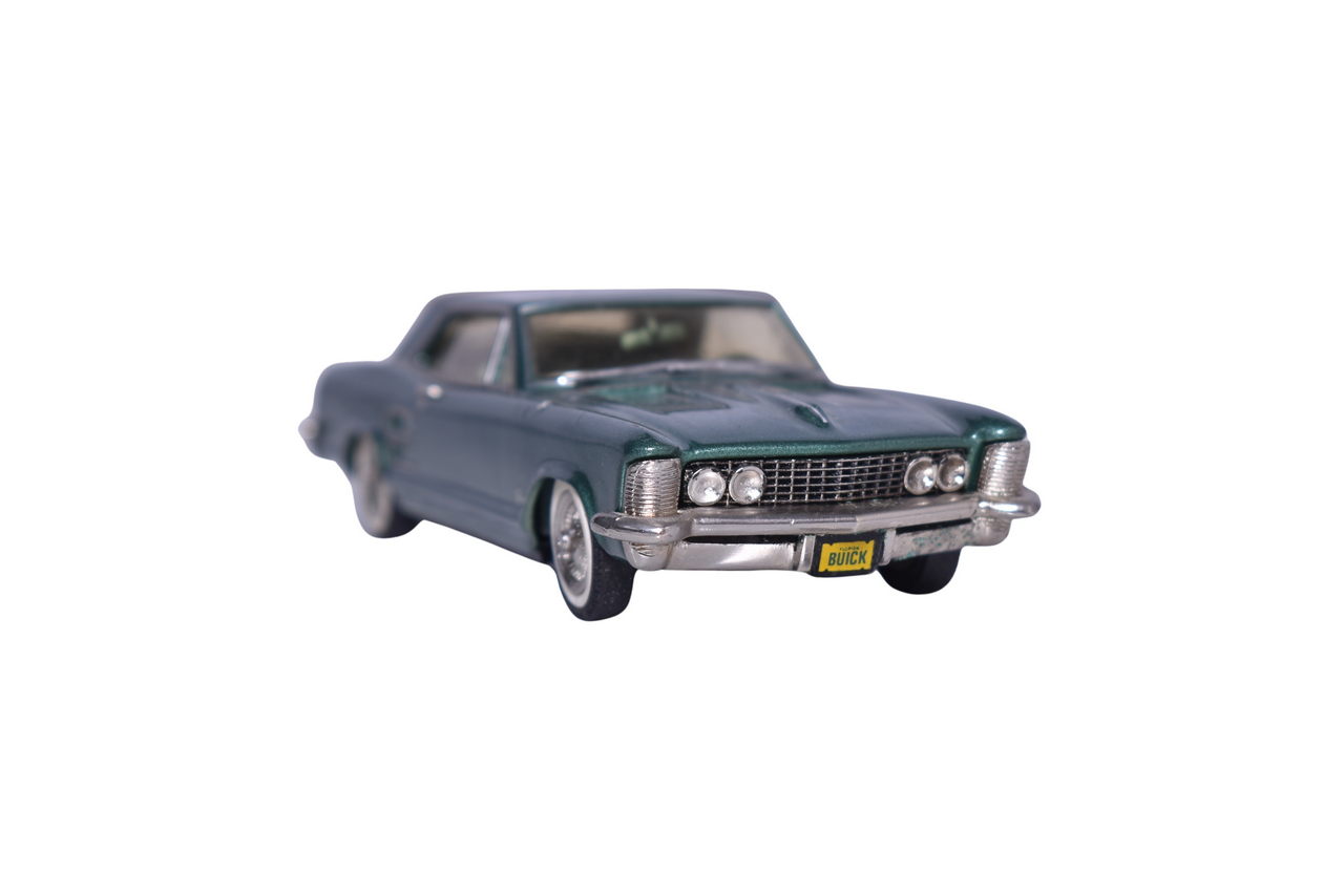 167 - Mini Marque 1960s Buick Riviera thumbnail