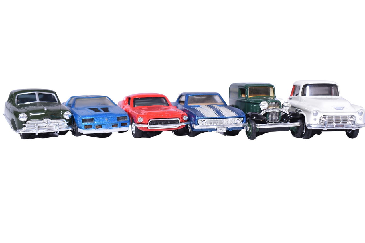 299 - Six ERTL Models - Chevrolet and Ford thumbnail