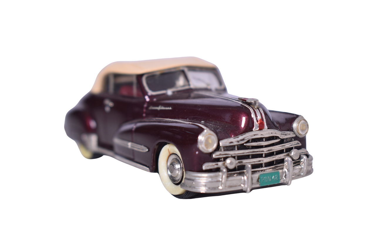 122 - Conquest Models Nr. 14 1948 Pontiac Torpedo Eight De-Luxe thumbnail
