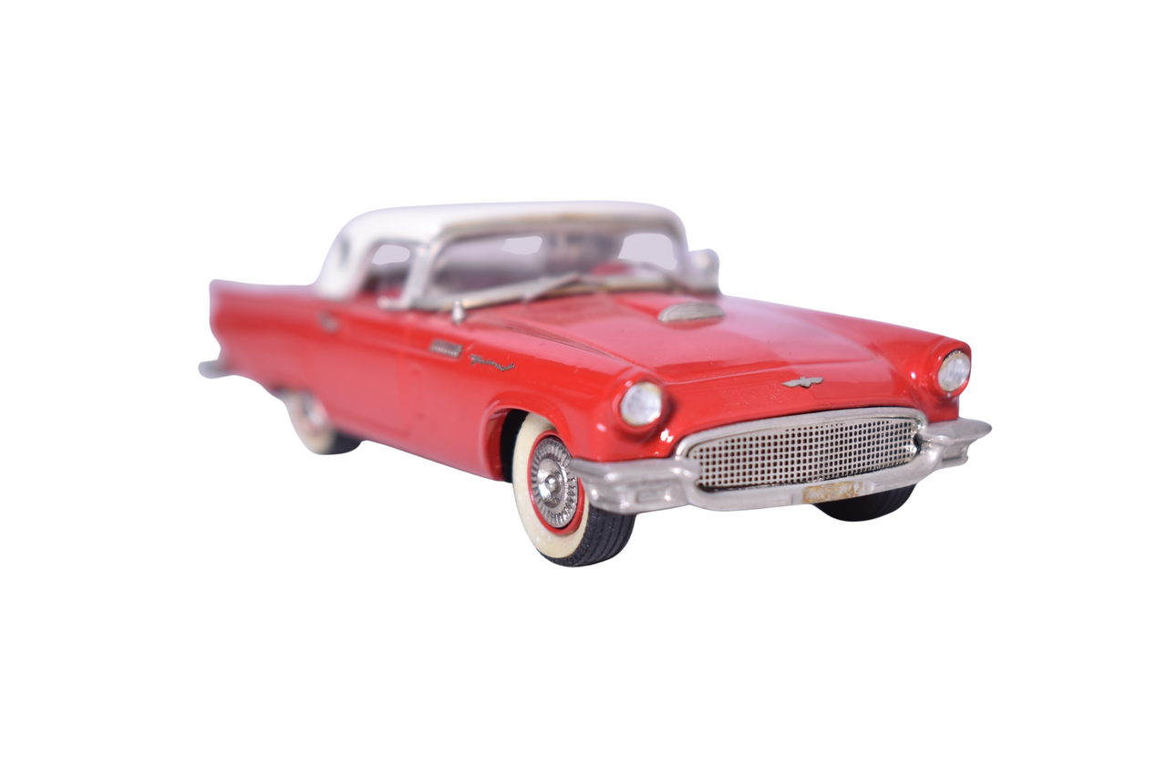 164 - Conquest Models Nr. 16 1957 Ford Thunderbird thumbnail