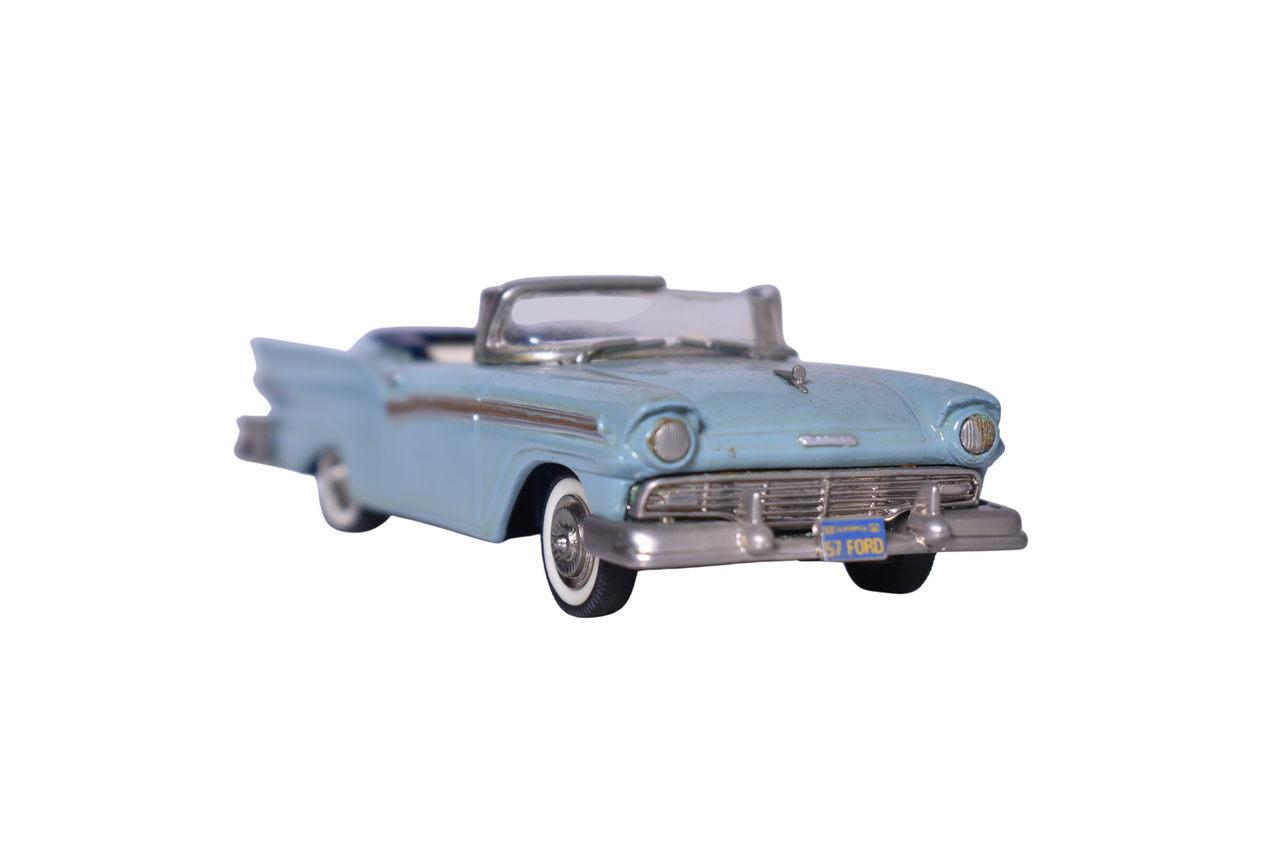 166 - Mini Marque 1957 Ford Fairlane Convertible thumbnail