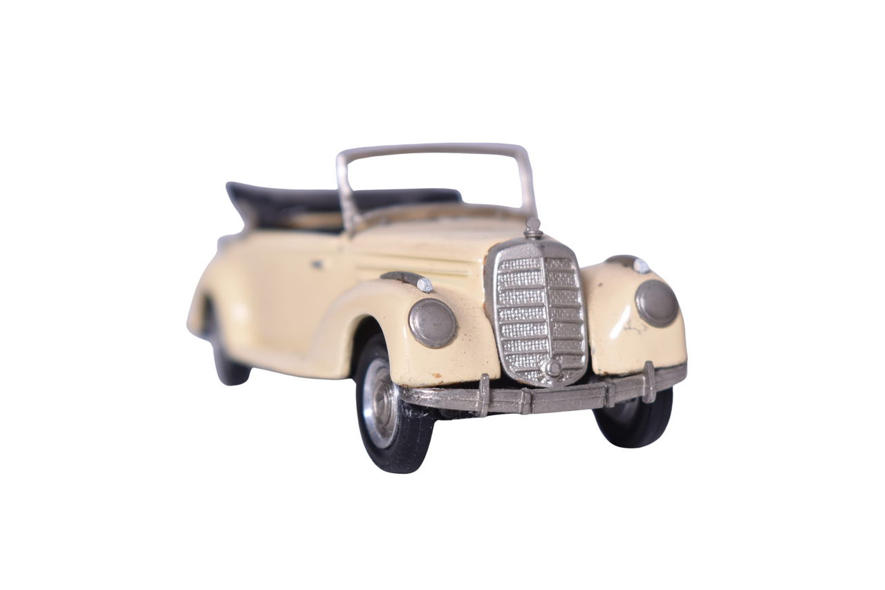 239 - Mercedes-Benz 220 Cabriolet - Likely Metal 43 / Western Models thumbnail