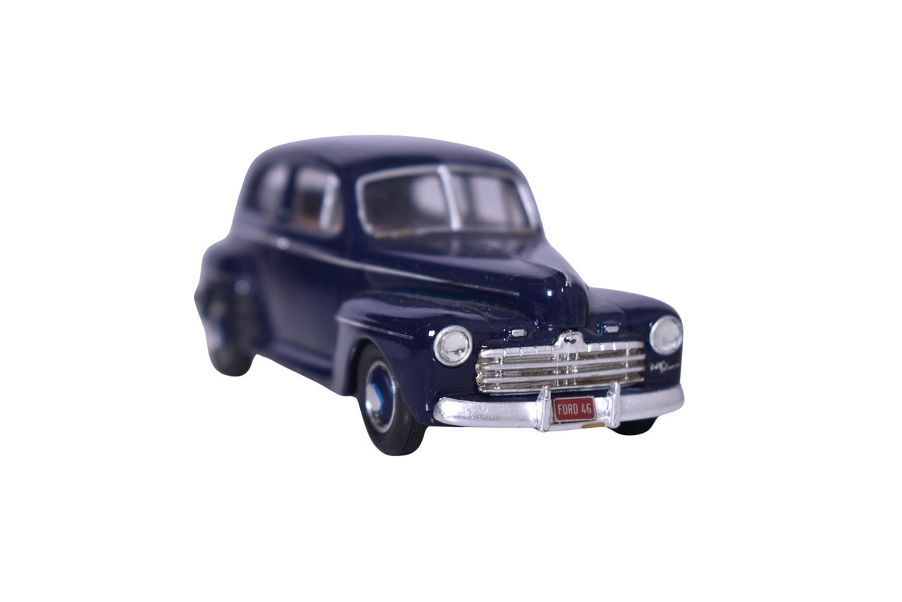 257 - Provence Moulage 1946 Ford Tudor Sedan - 1:43 Resin thumbnail