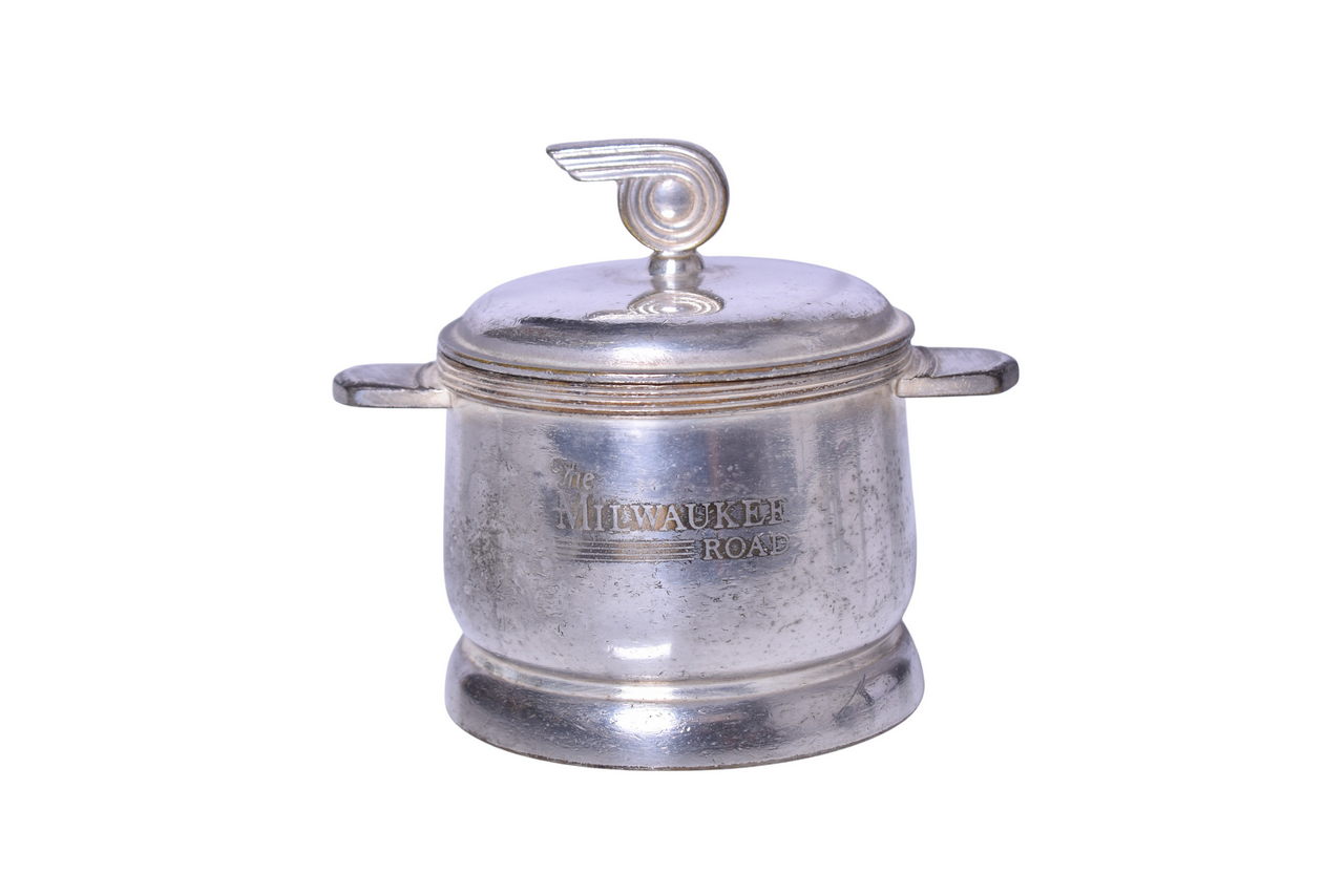 3291 - International Silver Milwaukee Road Double Handled Sugar Bowl w/ Lid 8 Oz thumbnail